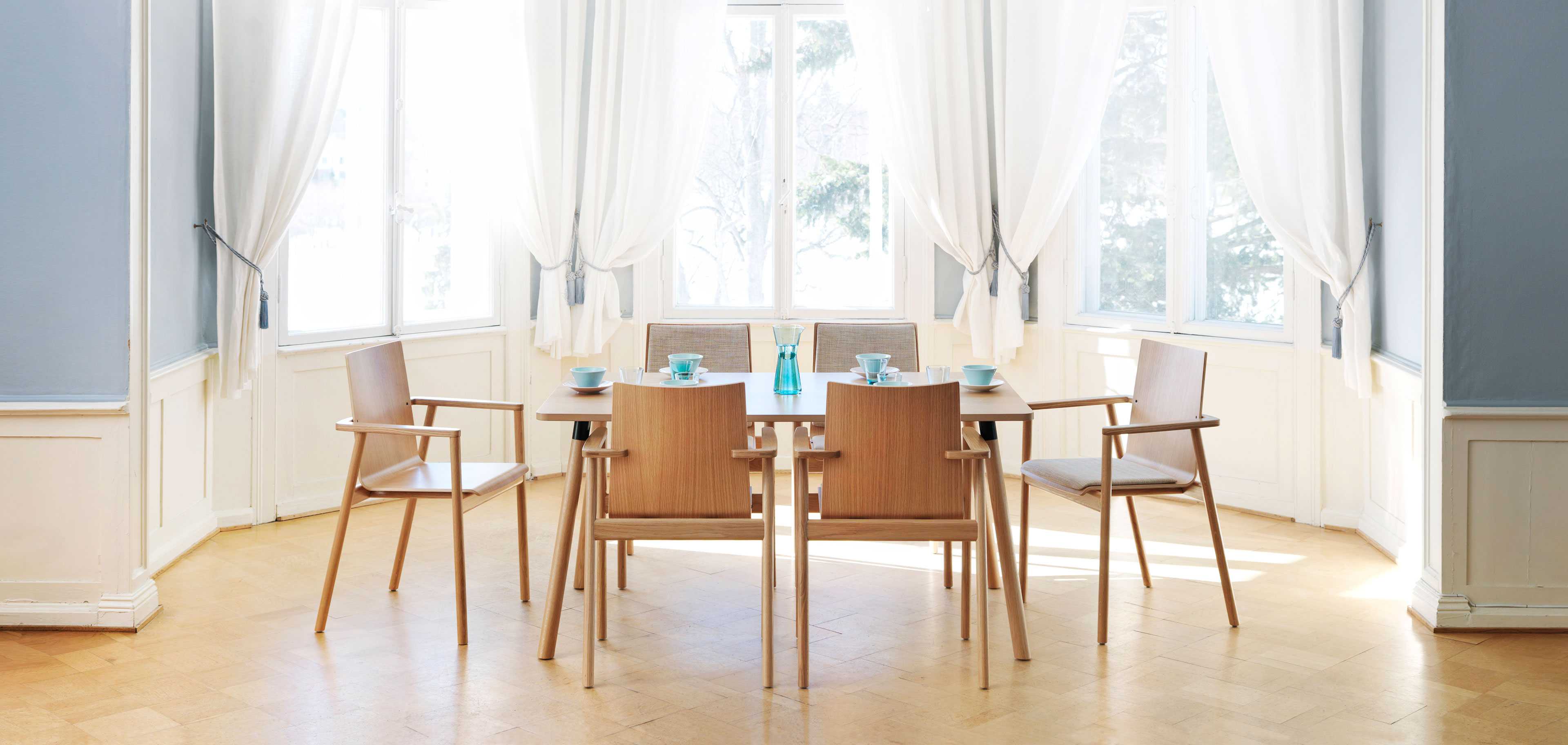 A dinnertable at a care facility