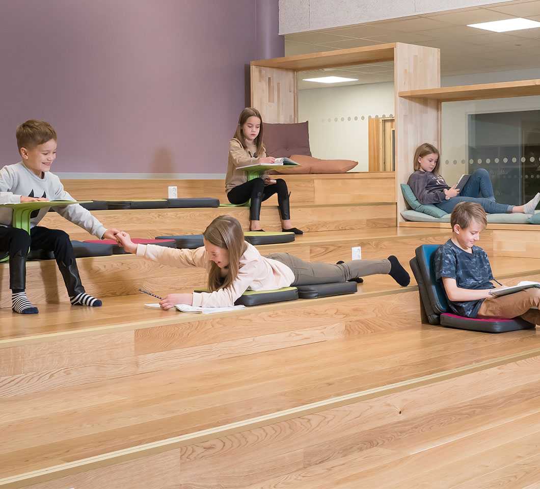 Martela's Puffet seat cushions at Hiltulanlahti School in Kuopio