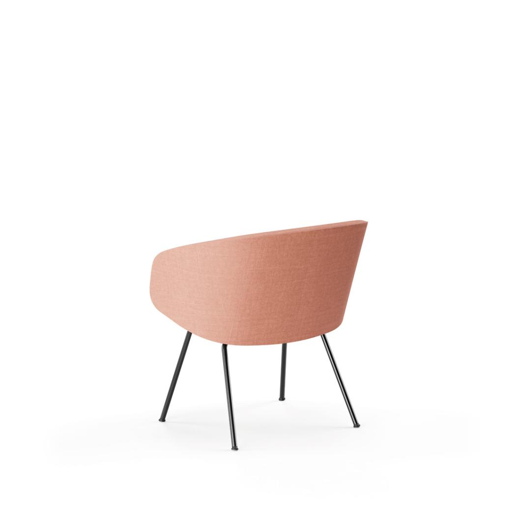 01_Sola_R_lounge_4-leg_base_with_armrests_03_fullHD.jpeg 01_Sola_R_lounge_4-leg_base_with_armrests_03_fullHD.jpeg