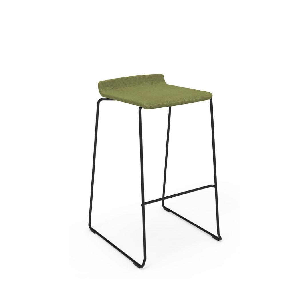 Form_bar_stool_with_sled_base_2805DED_04_fullHD.jpg Form_bar_stool_with_sled_base_2805DED_04_fullHD.jpg